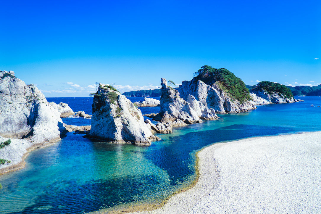 岩手県宮古市の浄土ヶ浜